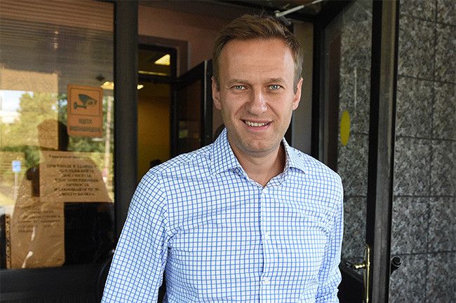 Клиника Charite: Навального вывели из комы
