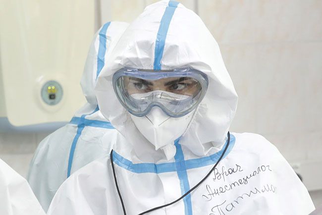 В России за сутки коронавирусом заразились 5 204 человека