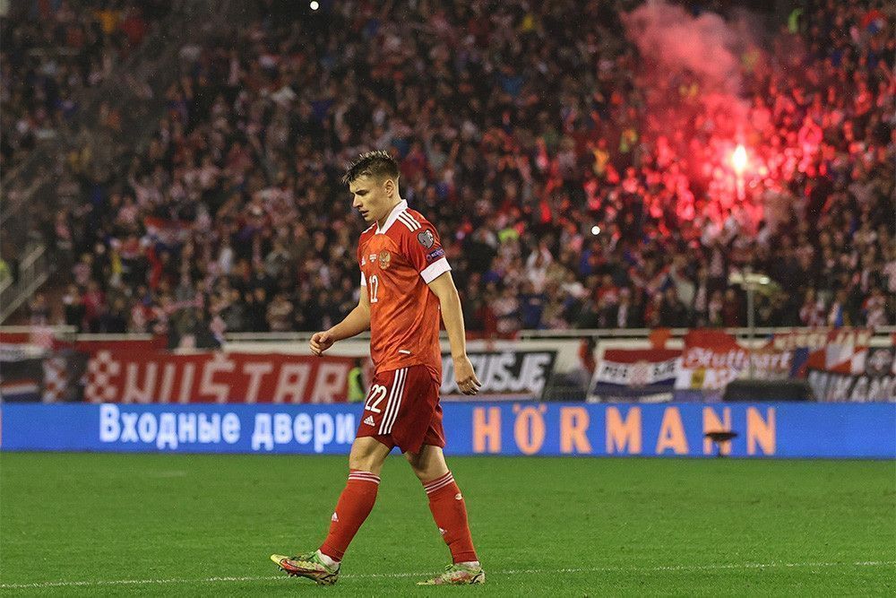 Сборная России по футболу проиграла Хорватии в матче за путевку на ЧМ. Для попадания на турнир хватило бы ничьи