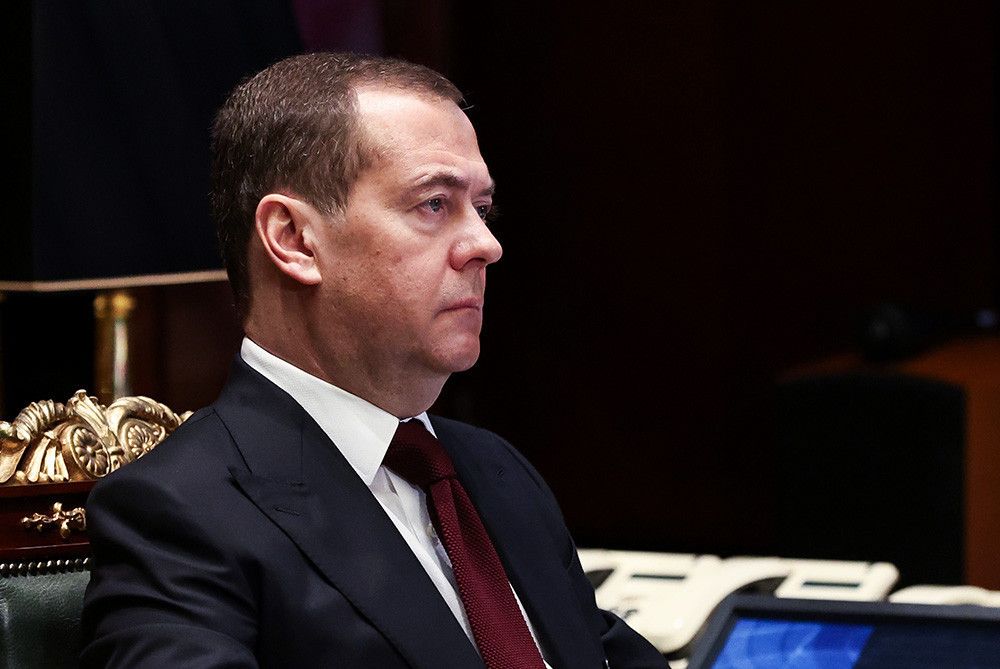 Медведев раскритиковал НАТО за позицию по договору с Россией