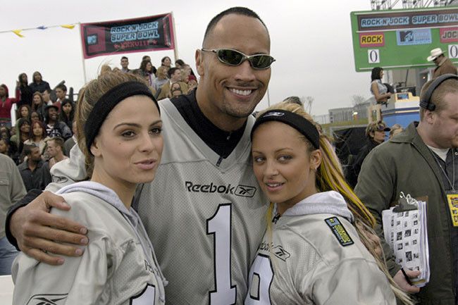 Как Дуэйн «Скала» Джонсон американскую футбольную лигу спасал. Дмитрий Хайтовский — о покупке актером XFL