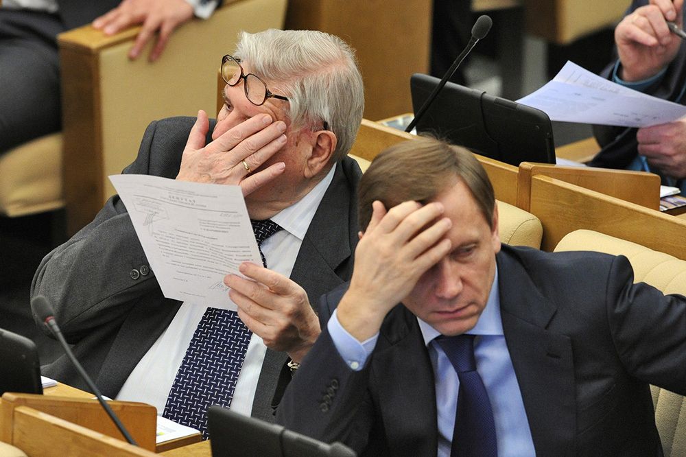 Артрит вместо стрит-арта и еще 11 смешных оговорок российских политиков