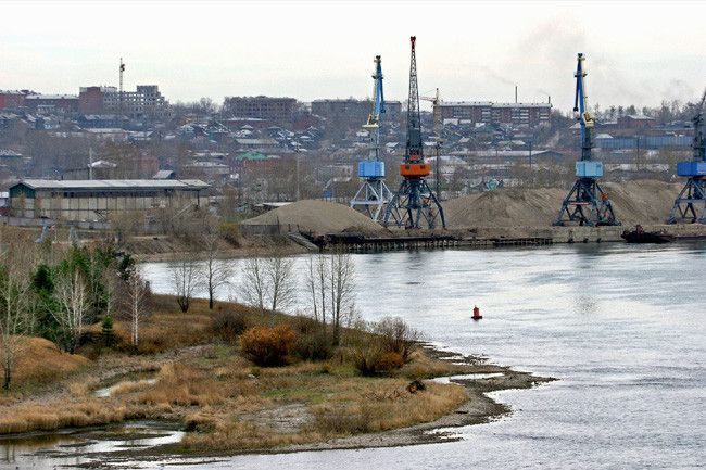 В Красноярском крае объявили режим ЧС после разлива топлива в Ангару
