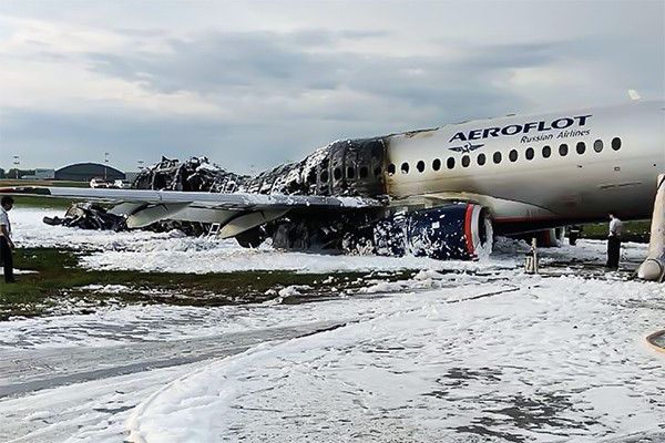 Пожар на борту Sukhoi Superjet в Шереметьеве: главное