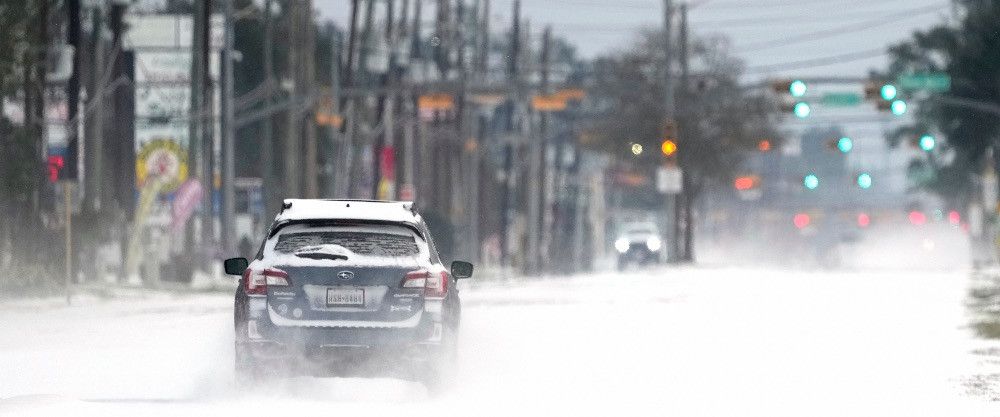 Больше 2 млн жителей Техаса остались без света из-за снежной бури