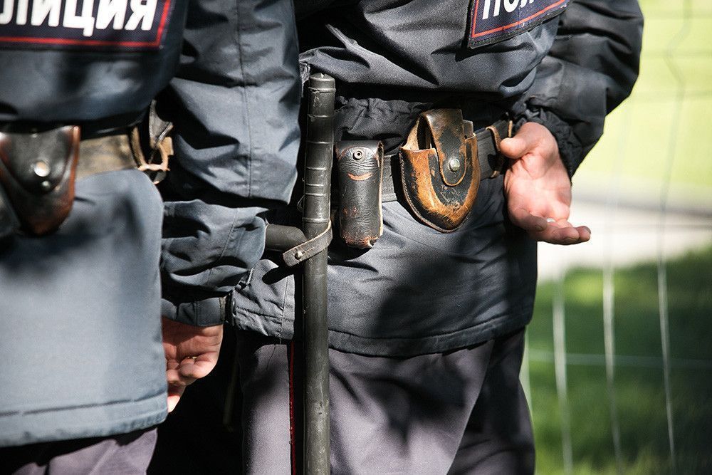Полицейских в Махачкале уволили за уличную драку