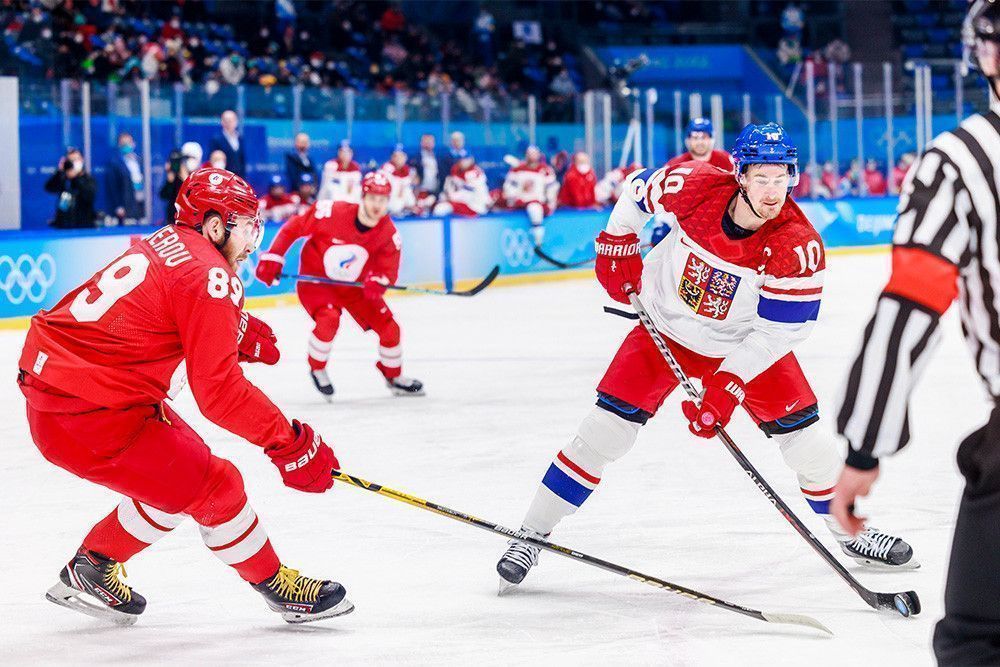 Российские хоккеисты проиграли чехам на Олимпиаде в Пекине