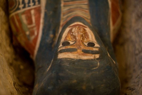 В Египте археологи нашли 27 саркофагов возрастом 2,5 тысячи лет