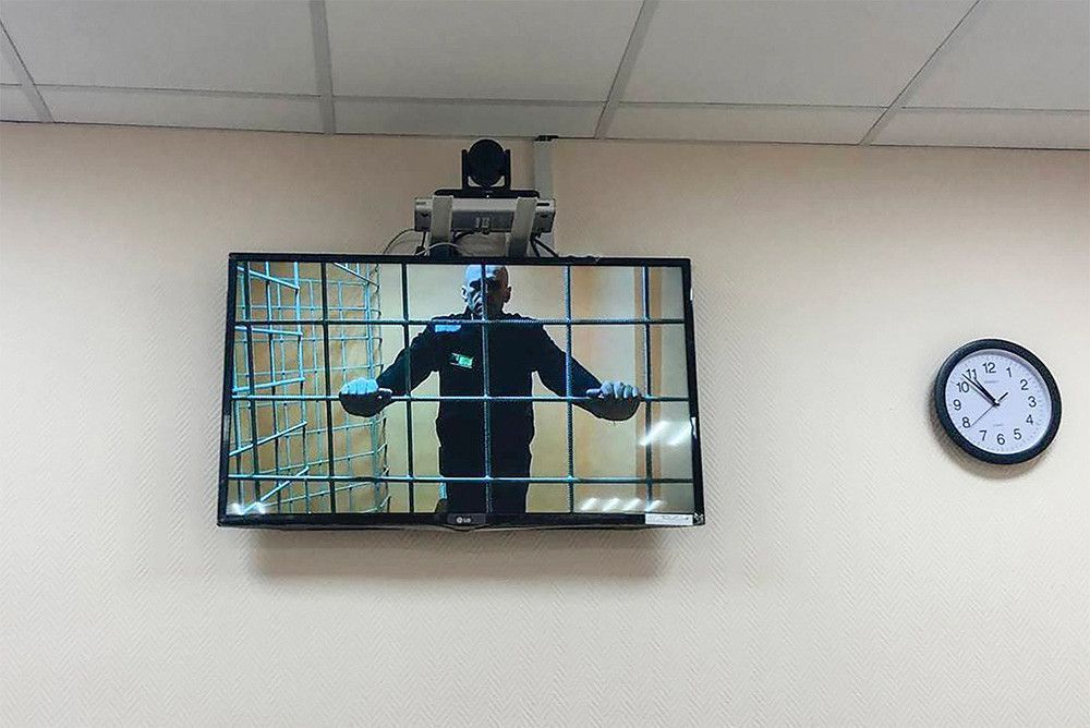 «Оборудуют "тюрьму в тюрьме" для меня». Навальный рассказал о переводе в колонию строгого режима