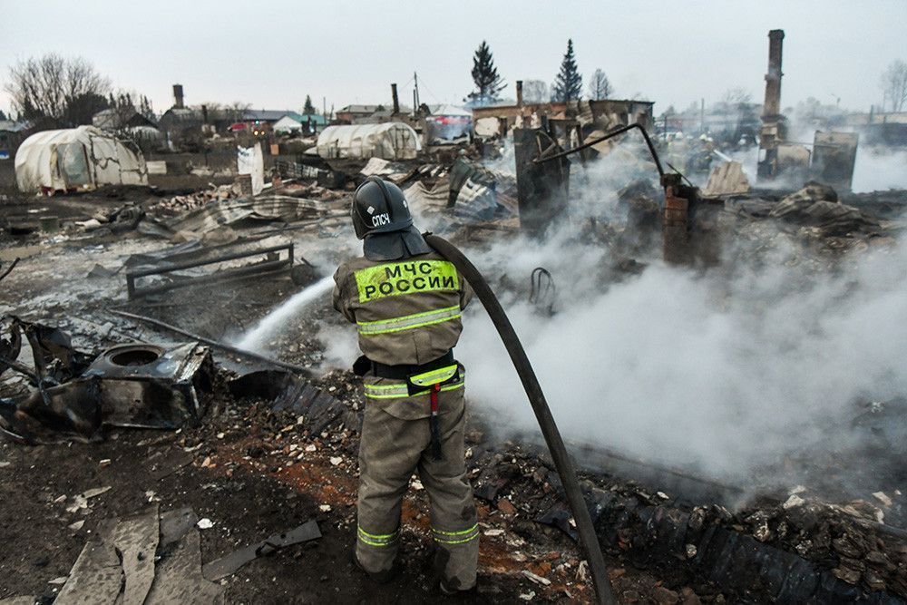 В Сибири из-за природных пожаров завели уголовные дела на энергетиков