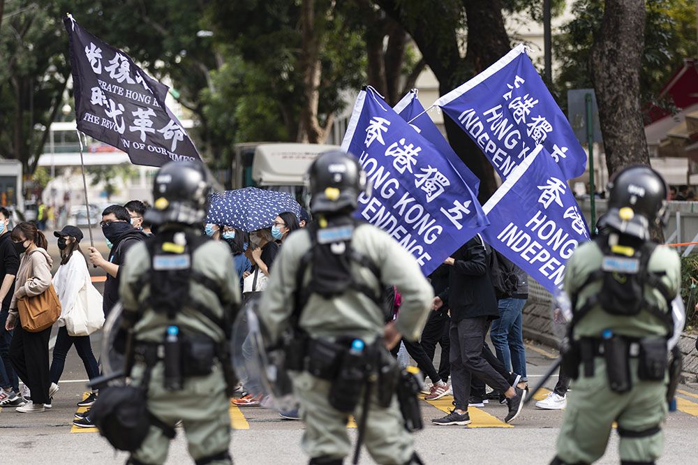 СМИ: в Гонконге по делу о протестах задержали 16 человек