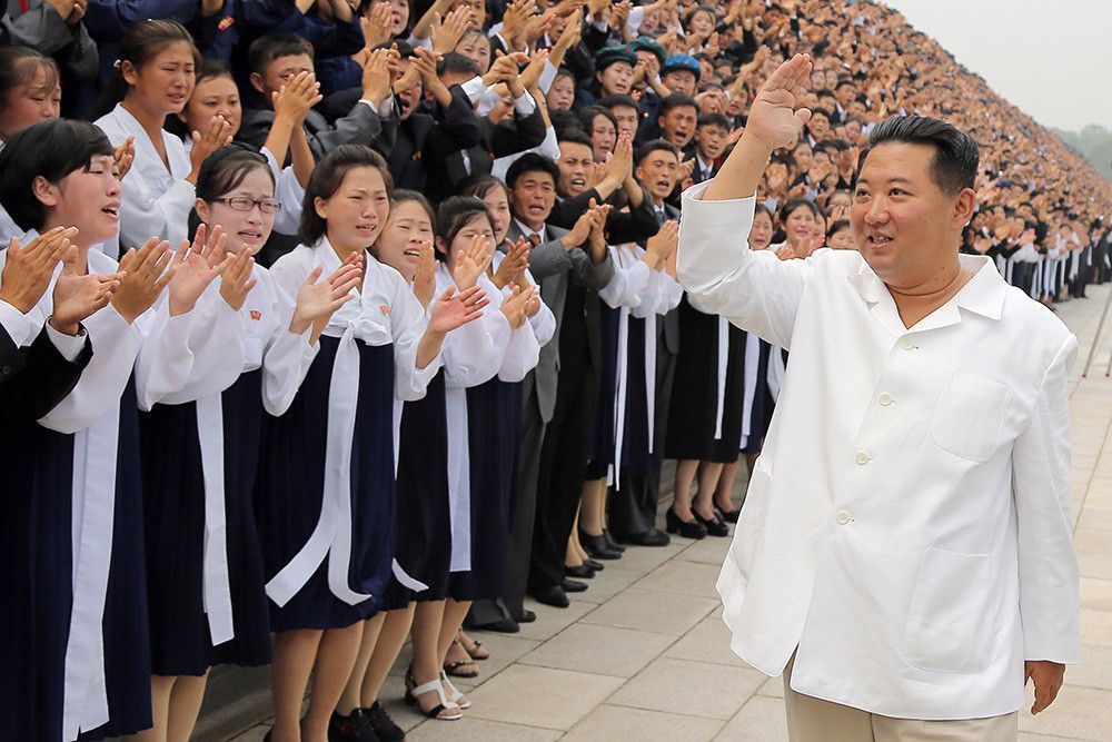 Разведка Южной Кореи: Ким Чен Ын здоров и похудел на 20 кг