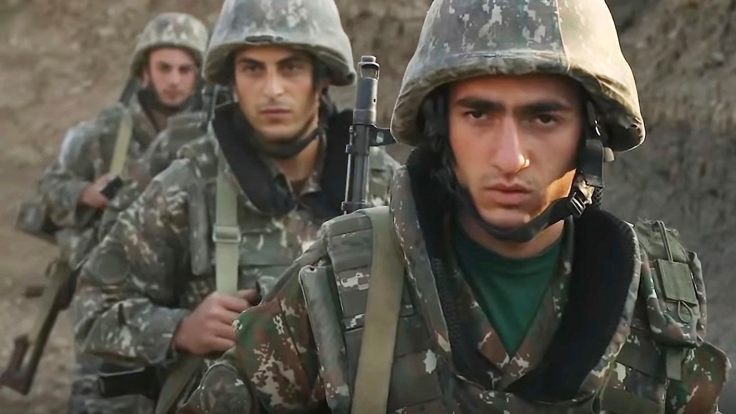 Армения и Азербайджан спустя полгода после прекращения огня. Что будет с границей?