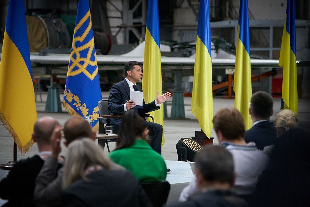 Зеленский допустил разрыв Украины с ДНР и ЛНР по итогам референдума