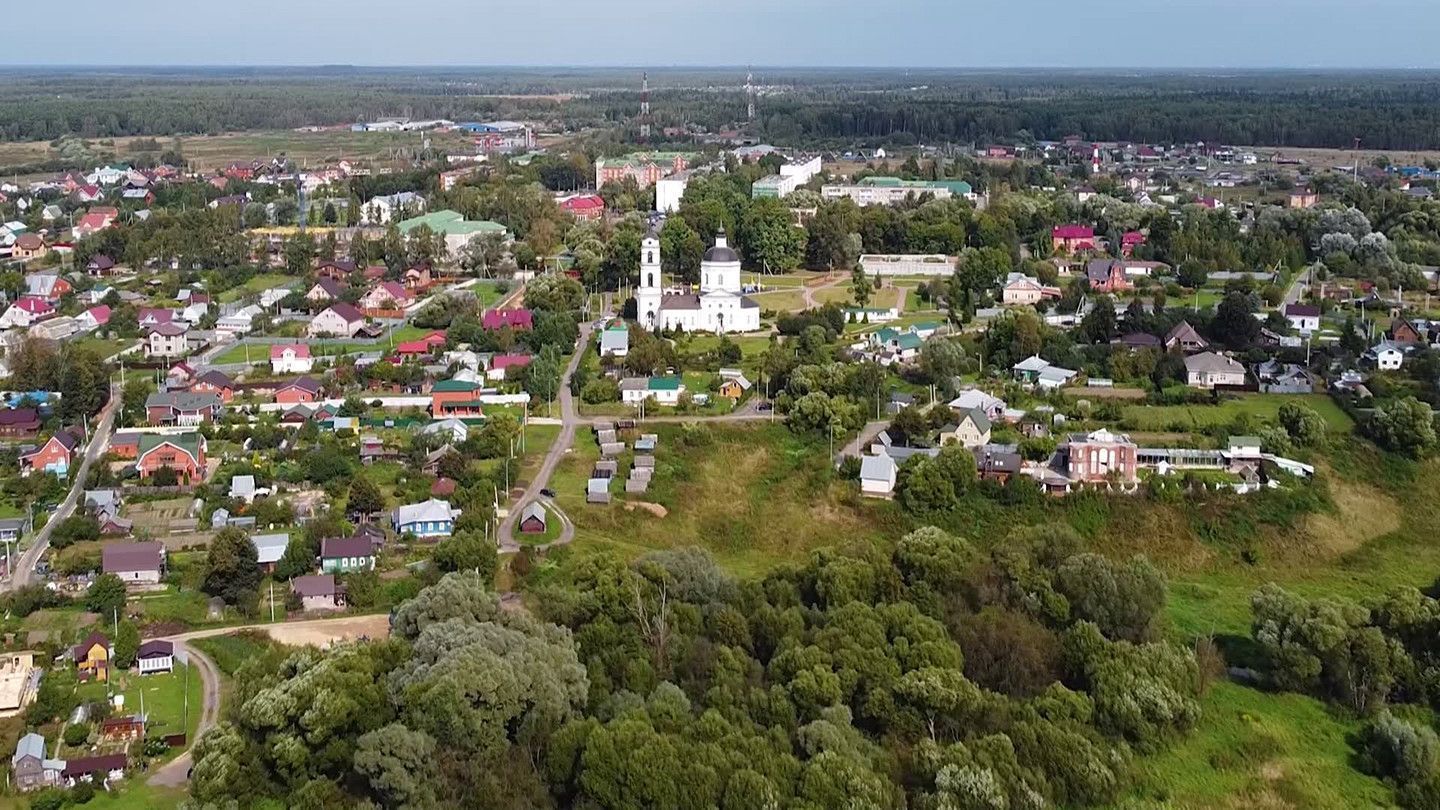 Кленовское: парк усадьбы Кленово, спортклуб «Русь» и Свитинский пруд