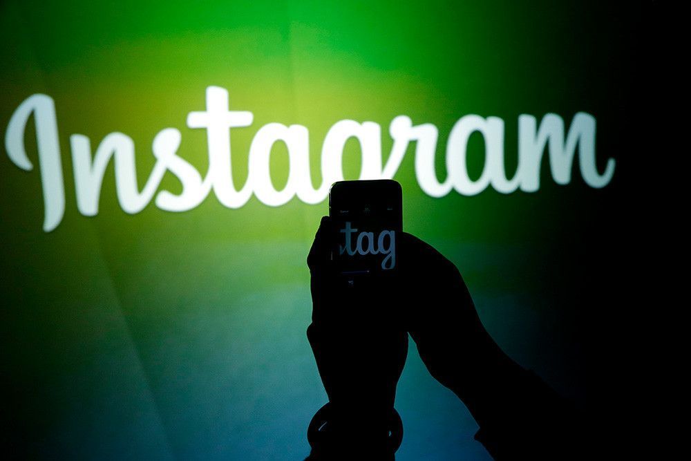 Instagram ограничит взрослым пользователям общение с несовершеннолетними