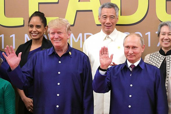 Бывший глава ЦРУ рассказал о влиянии Путина на Трампа