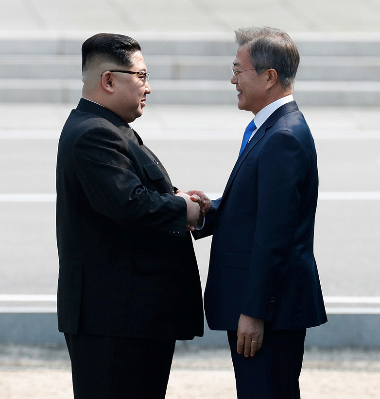 Korea Summit Press Pool / AP            