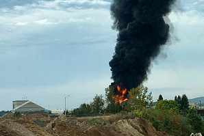 Самолет времен Второй мировой разбился в аэропорту Коннектикута, есть погибшие