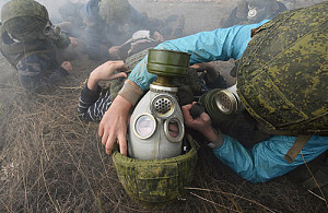 «Нас реально там приложили прямо в камни мордой»: чему учат на курсах экстремальной журналистики «Бастион»