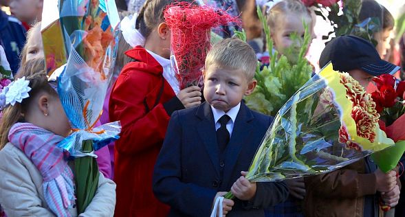Депутаты предложили перенести начало учебного года на 1 октября