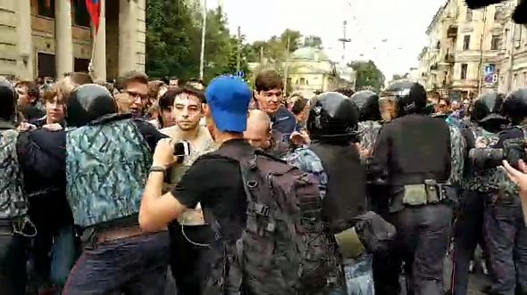 В Питере уже больше 30 задержанных