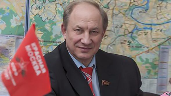 Валерий Рашкин потребовал от суда отставки Виталия Мутко