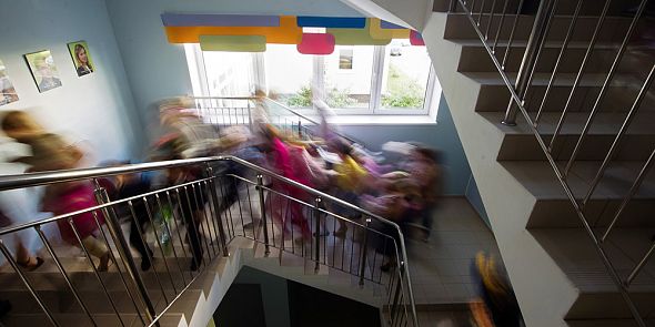 Школьные каникулы станут «плавающими» в России