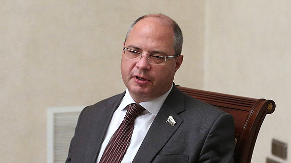 Депутат Госдумы Сергей Гаврилов о протестах в Грузии. Фрагмент «Большого ньюзтока»