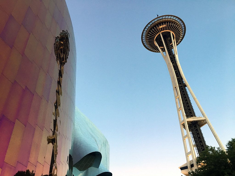 @space_needle / Twitter            