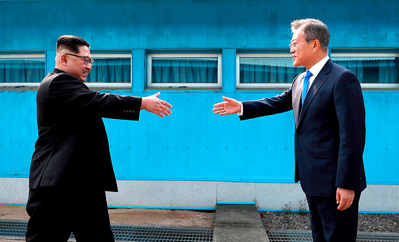 Korea Summit Press Pool / AP            