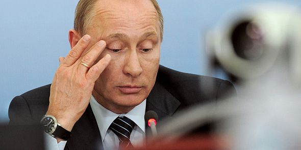 Путин уснул, пока смотрел фильм Стоуна о себе