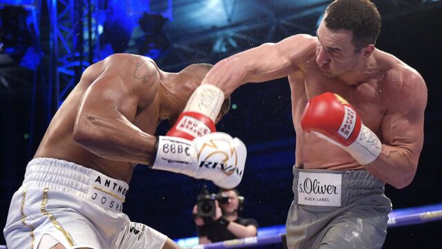Владимир Кличко завершает боксерскую карьеру