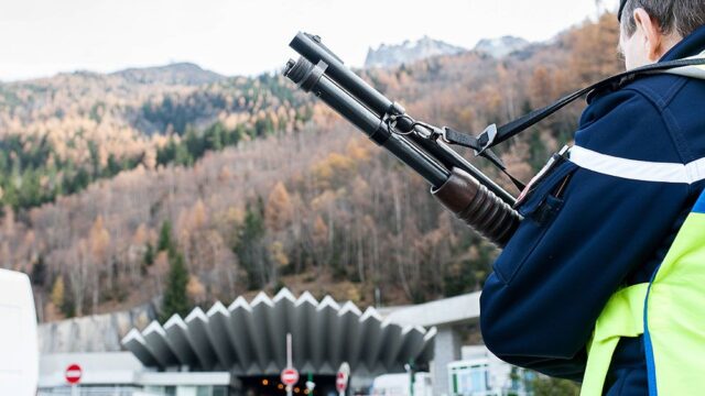 Monde: западные спецслужбы нашли во французских Альпах «базу» спецагентов ГРУ