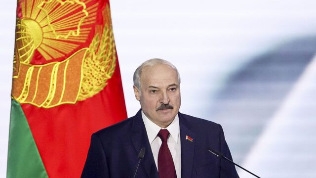 Лукашенко пригласил в Минск генпрокуроров из России и Украины