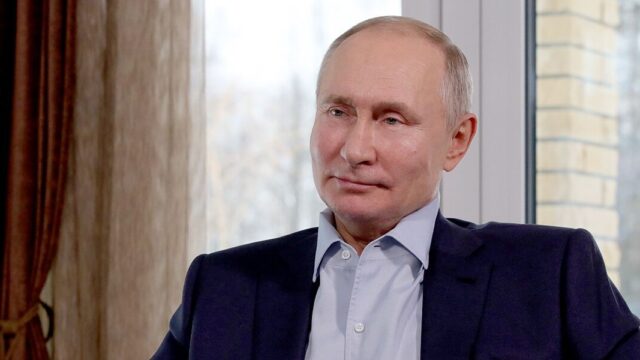 Путин впервые прокомментировал расследование Навального о «дворце»