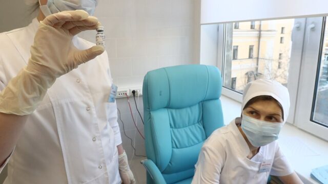 В Москве начнутся клинические испытания вакцины «Спутник Лайт»