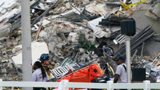 Во Флориде 99 человек числятся пропавшими без вести после обрушения здания