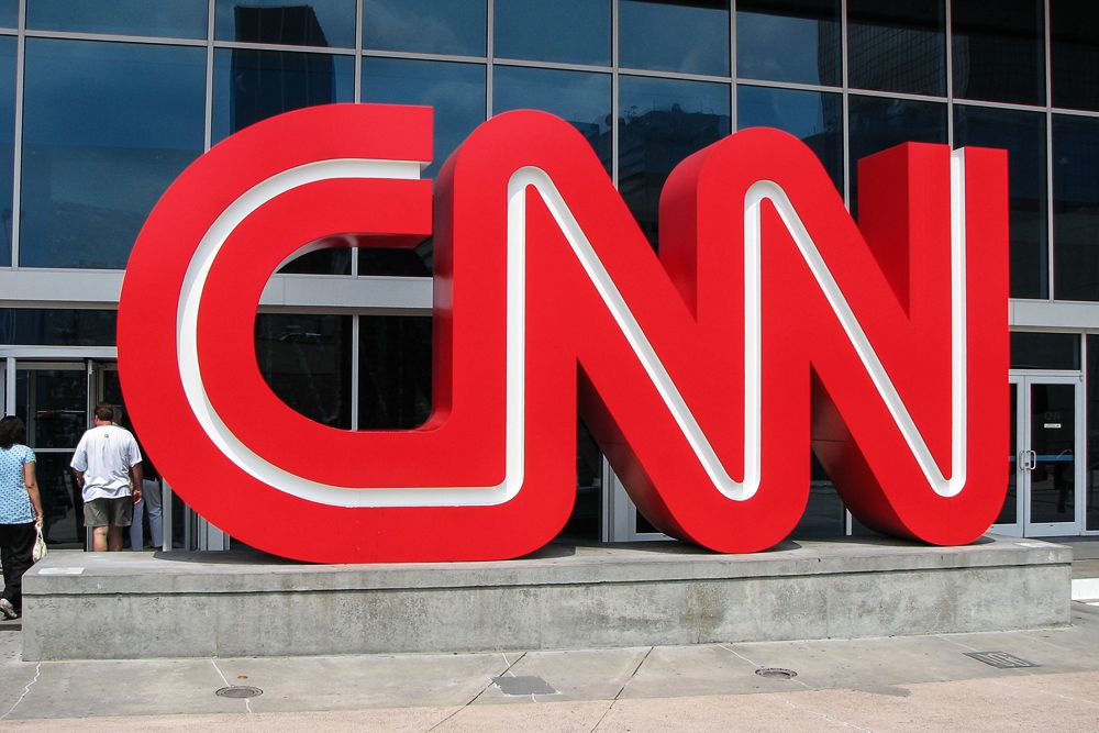 CNN подала иск против Трампа, чтобы вернуть своего корреспондента в Белый дом