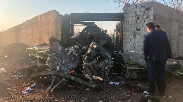 Около аэропорта Тегерана разбился украинский пассажирский самолет: главное
