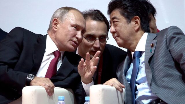 Путин и Абэ обсудят мирный договор: главное