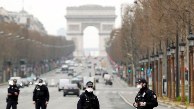 Во Франции задержали россиянина за стрельбу по прохожим в Париже
