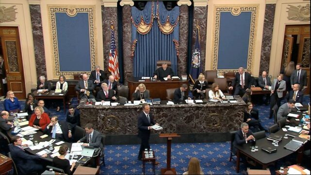 В Сенате демократы начали представлять свою позицию по импичменту Трампу