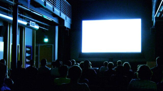В Саудовской Аравии разрешили открывать кинотеатры