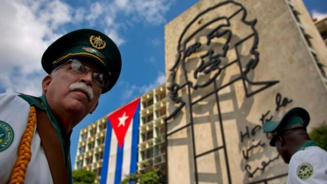 США внесли в черный список пять отелей, которые связаны с кубинскими военными