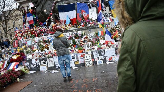 Суд во Франции отклонил иск пострадавших при терактах в Париже к государству