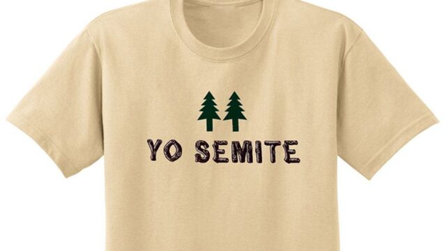 «Йо, семит!» или «Йосемити»? Оговорка Трампа спровоцировала рост продаж футболок в еврейском музее