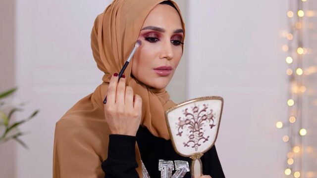 Модель в хиджабе ушла из L’Oreal после критики за антиизраильские твиты