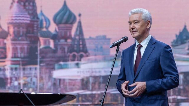 Собянин объявил о продлении антиковидных мер в Москве