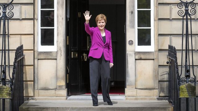 На выборах в Шотландии победили сторонники референдума о независимости